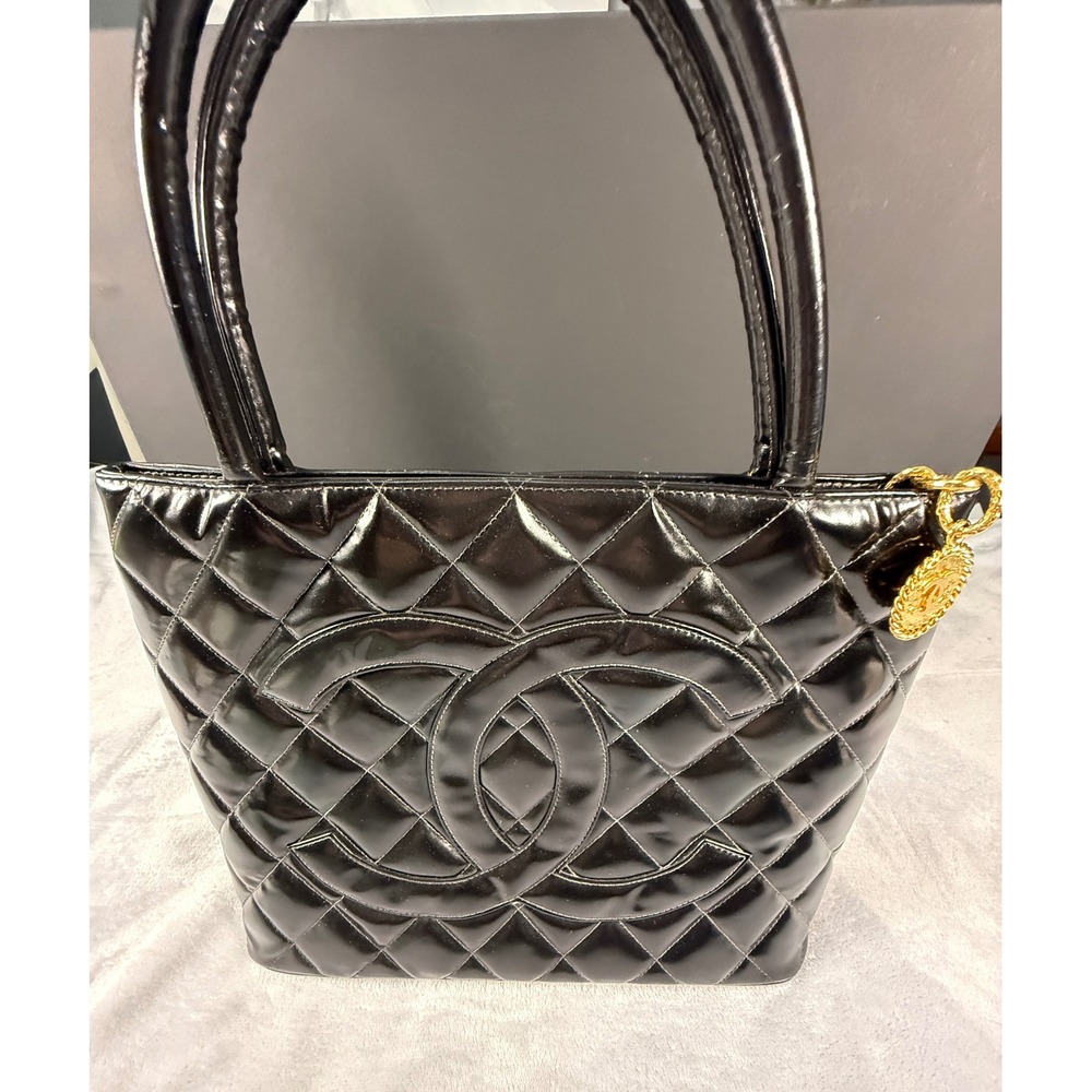 Chanel Black Patent Leather Quilted CC 24k Charm Tote Bag w/ Poshmark COA - Picture 10 of 16
